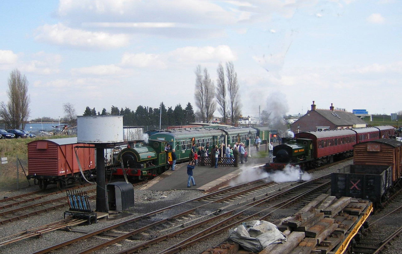 Hawthorn-Leslie Asbestos & Barclay 701 Easter 2007 both rea