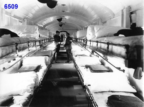 Great Eastern Railway Ambulance Train - Invalid Ward - Aug 1914